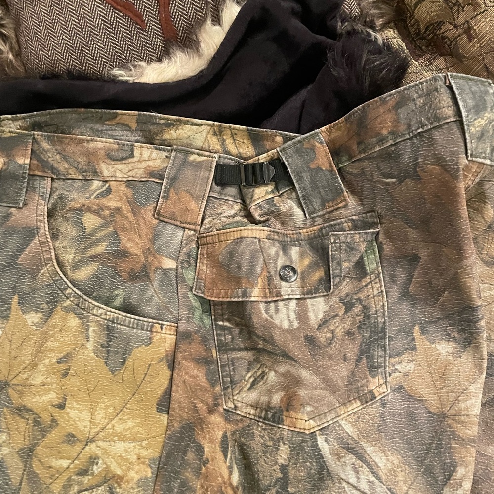 Camouflage hunting Pants - Picture 6 of 6